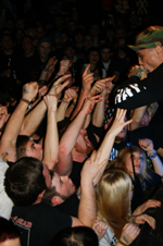 Photo zu 15.03.2012: Madball, H2O, Deez Nuts, First Blood, Devil In Me, Strength Approach - Leipzig - Conne Island
